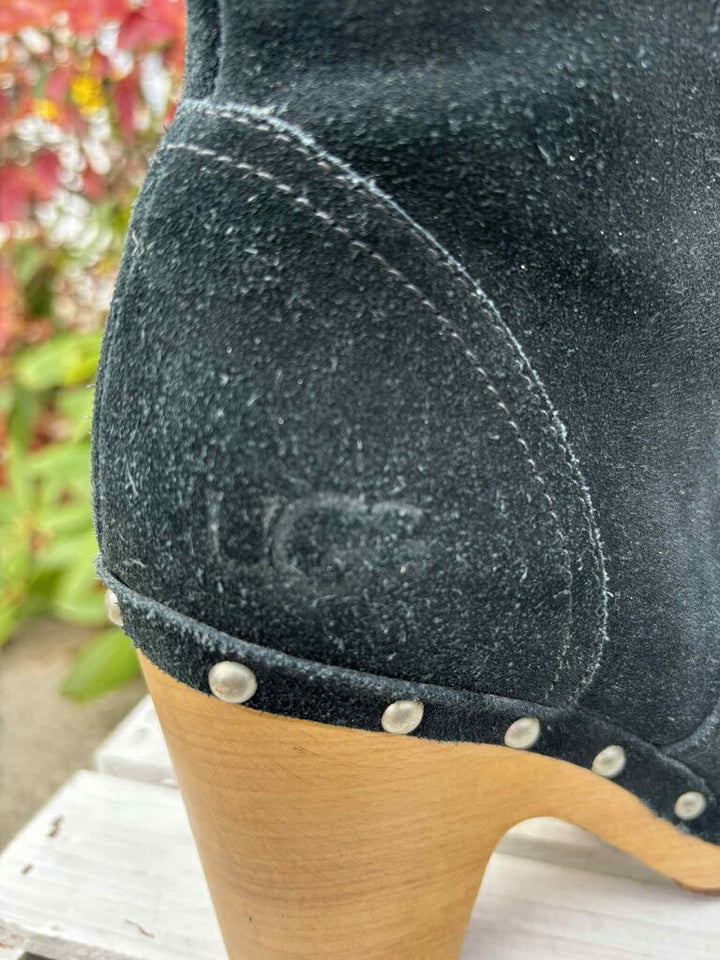 Ugg Rumer Tall Black Suede Heeled Boot - Size 9