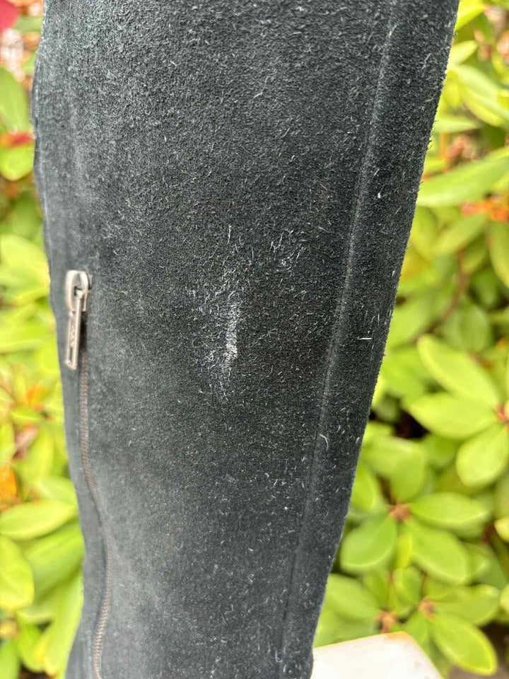 Ugg Rumer Tall Black Suede Heeled Boot - Size 9