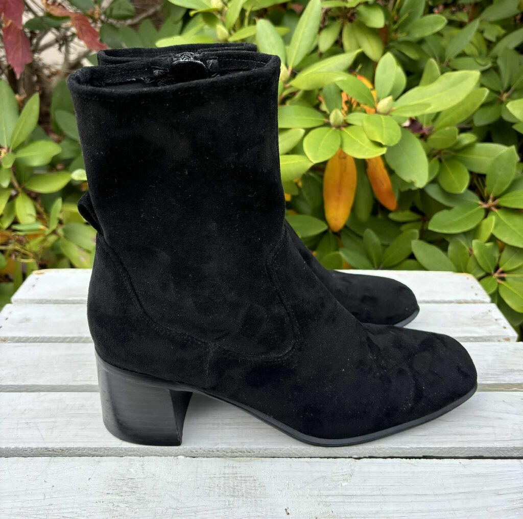 Jeffrey Campbell Suede Ankle Boots - Size 8.5