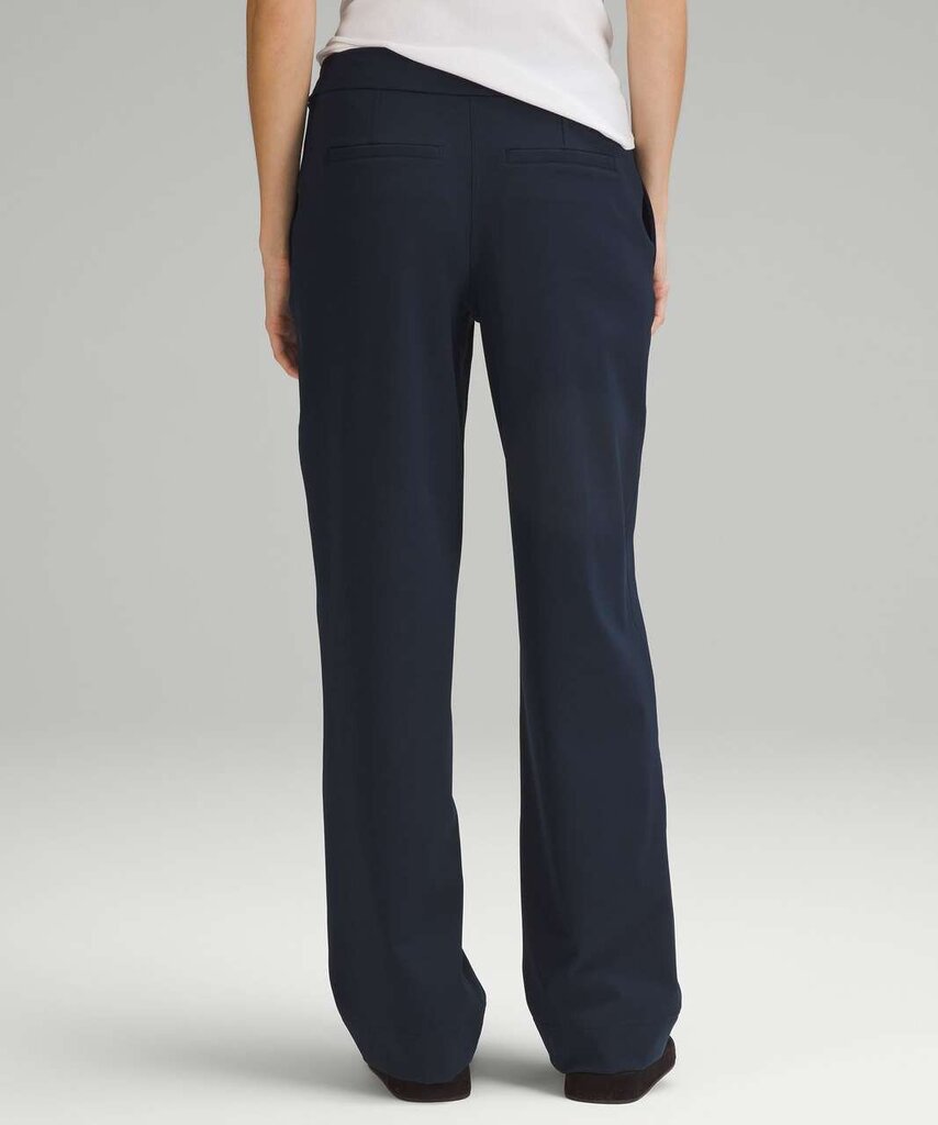 Lululemon Luxtreme Mid-Rise Straight-Leg Trouser in True Navy - Size Small