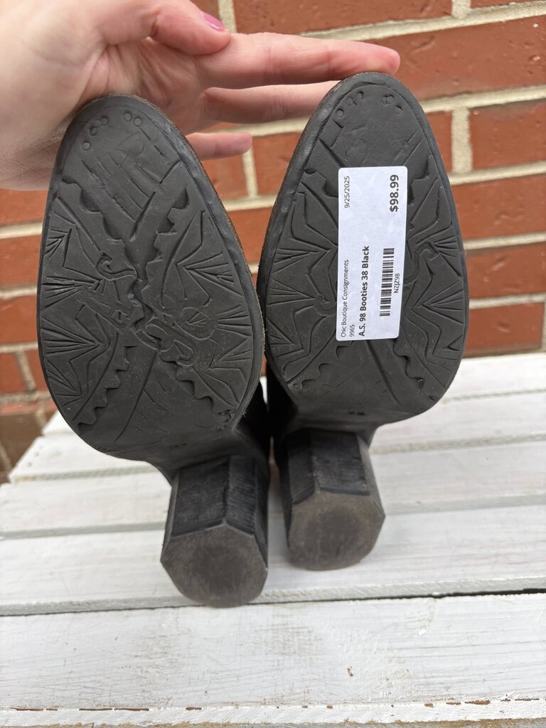 A.S. 98 Belted Leather Boots (Retails for $400) - Size 38