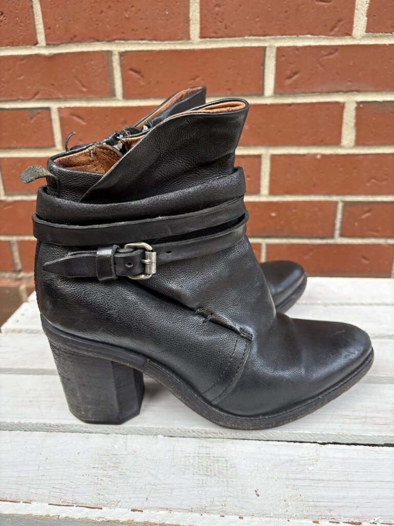 A.S. 98 Belted Leather Boots (Retails for $400) - Size 38