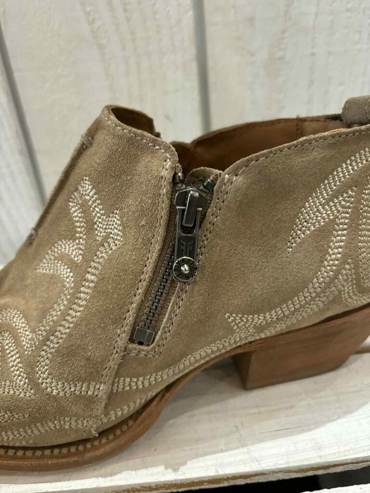 Frye Sacha Primrose Shooties Embroidered Ankle Boots - Size 8
