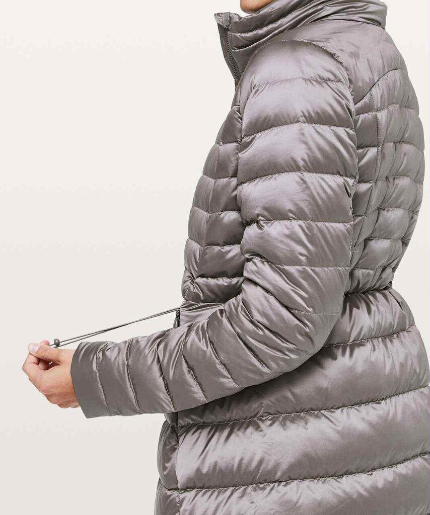Lululemon Brave The Cold Jacket in Dark Chrome - Size 4