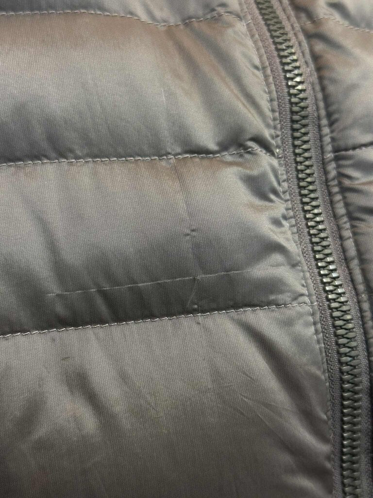 Lululemon Brave The Cold Jacket in Dark Chrome - Size 4