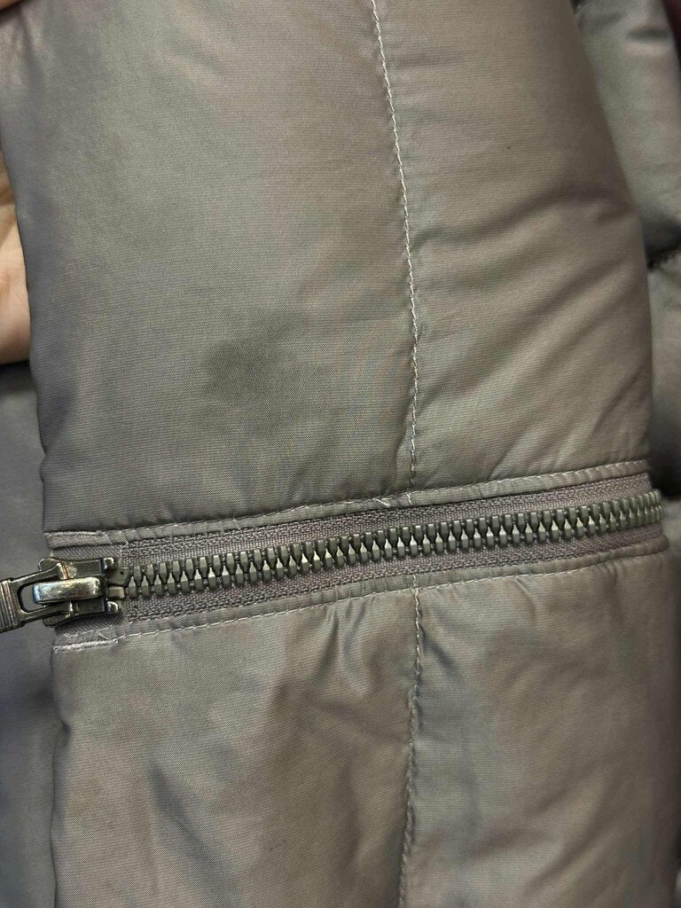 Lululemon Brave The Cold Jacket in Dark Chrome - Size 4