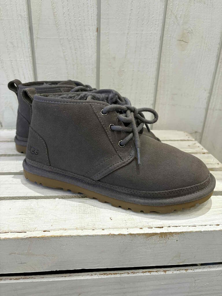 Ugg Neumel Chukka Boots - Size 6