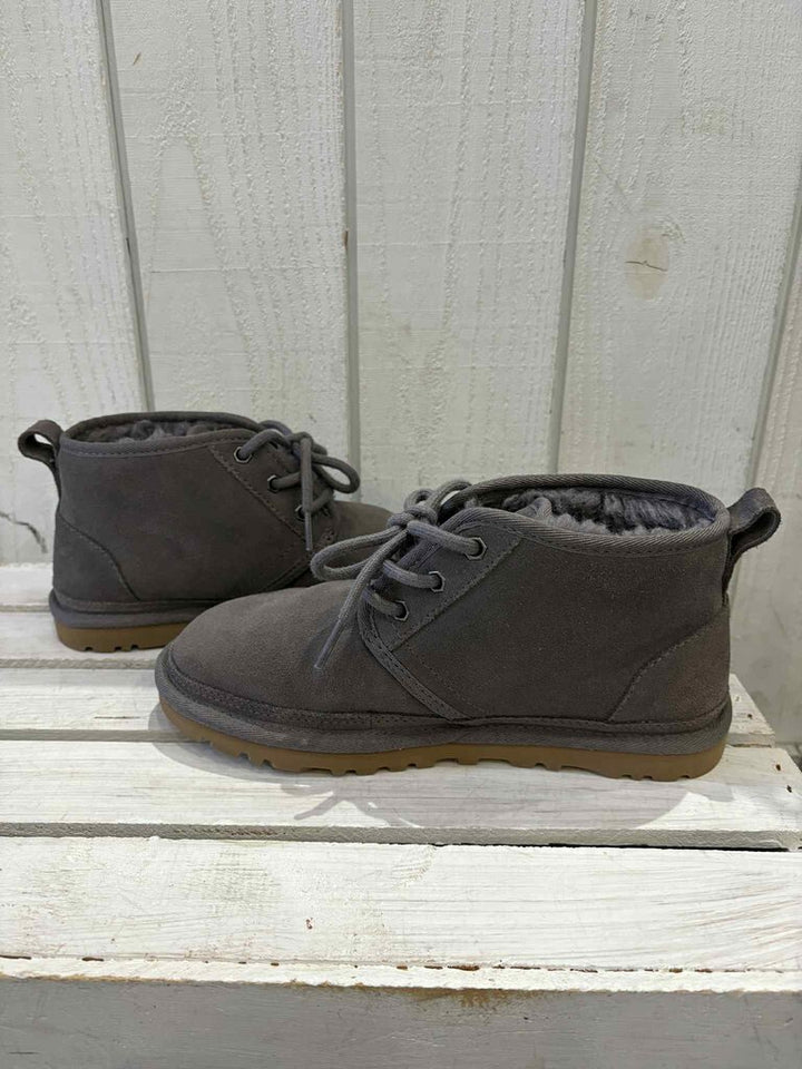 Ugg Neumel Chukka Boots - Size 6