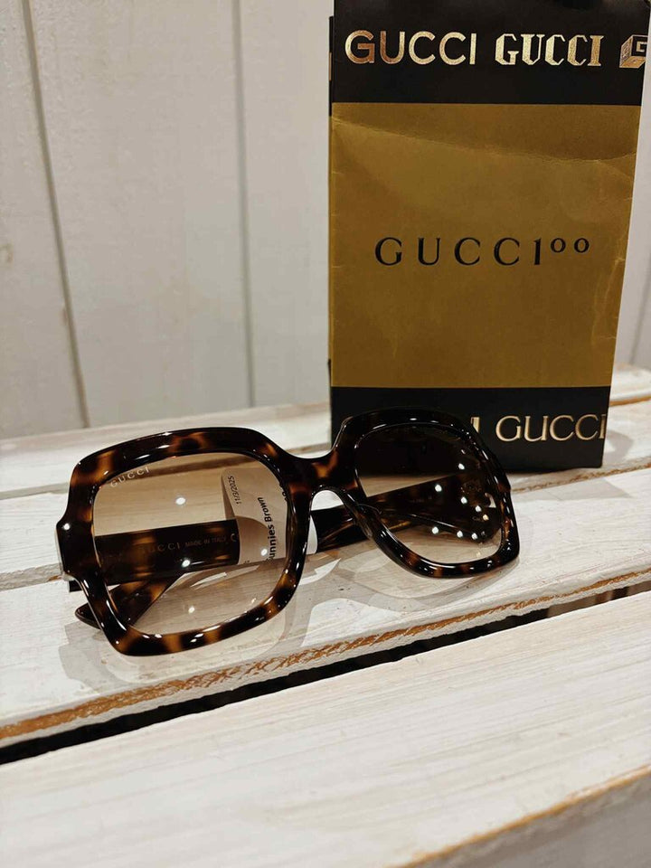 Gucci GG1337S 003 Square Sunglasses (Retails for $305)