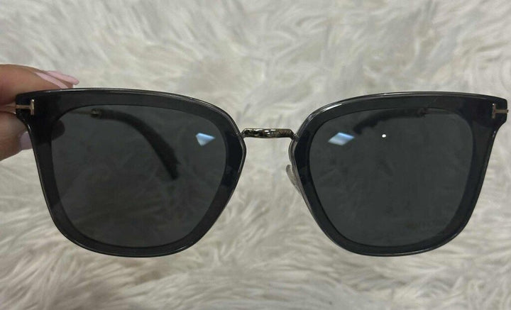 Tom Ford TF726K Sunnies w/ Case