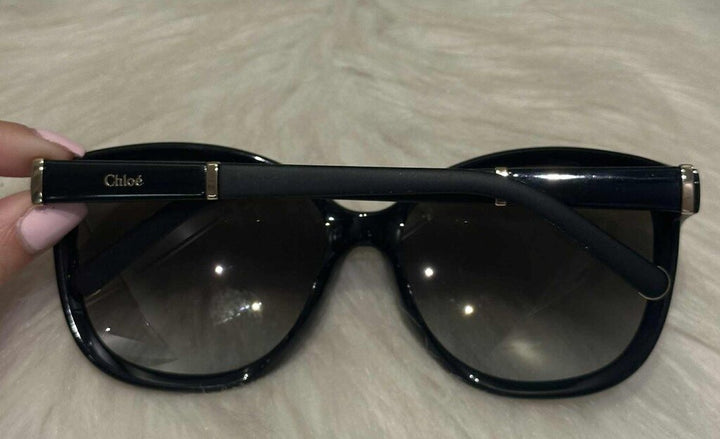 Chloe CE668SA Sunnies w/ Case