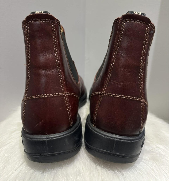 Blundstone Chelsea Boots - Size AU 8.5