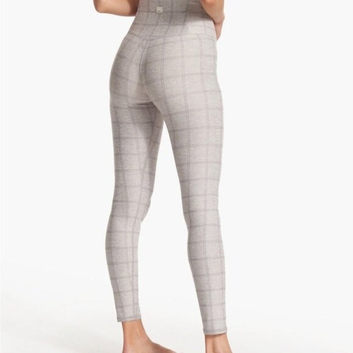 Vuori Clean Elevation Leggings in Clay Heather - Size Small