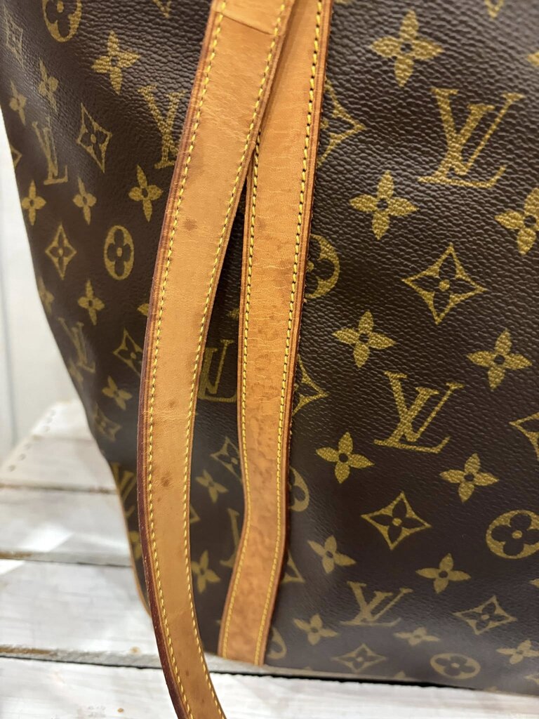 Louis Vuitton Monogram Sac Shopping 48