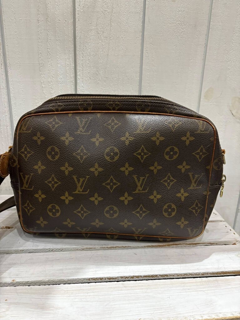 Louis Vuitton Monogram Reporter PM
