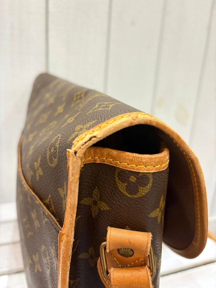 Louis Vuitton Monogram Sac Gibeciere