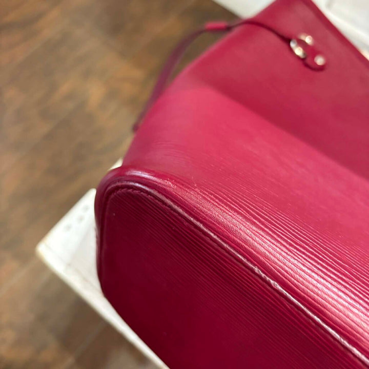 Louis Vuitton Epi Neverfull MM