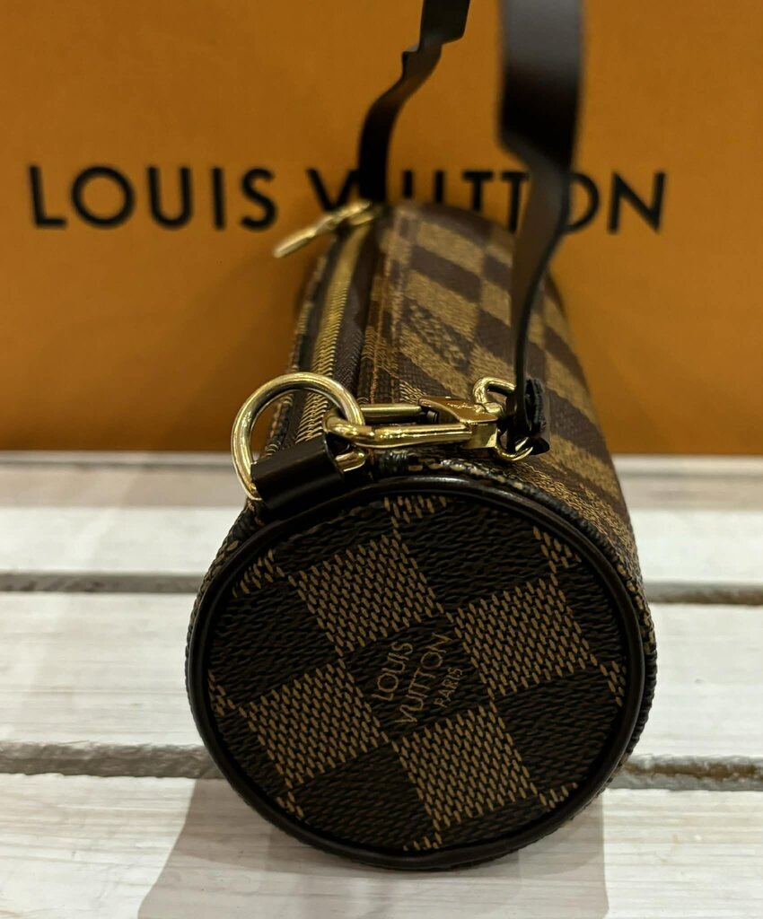 Louis Vuitton Damier Ebene Pouchette