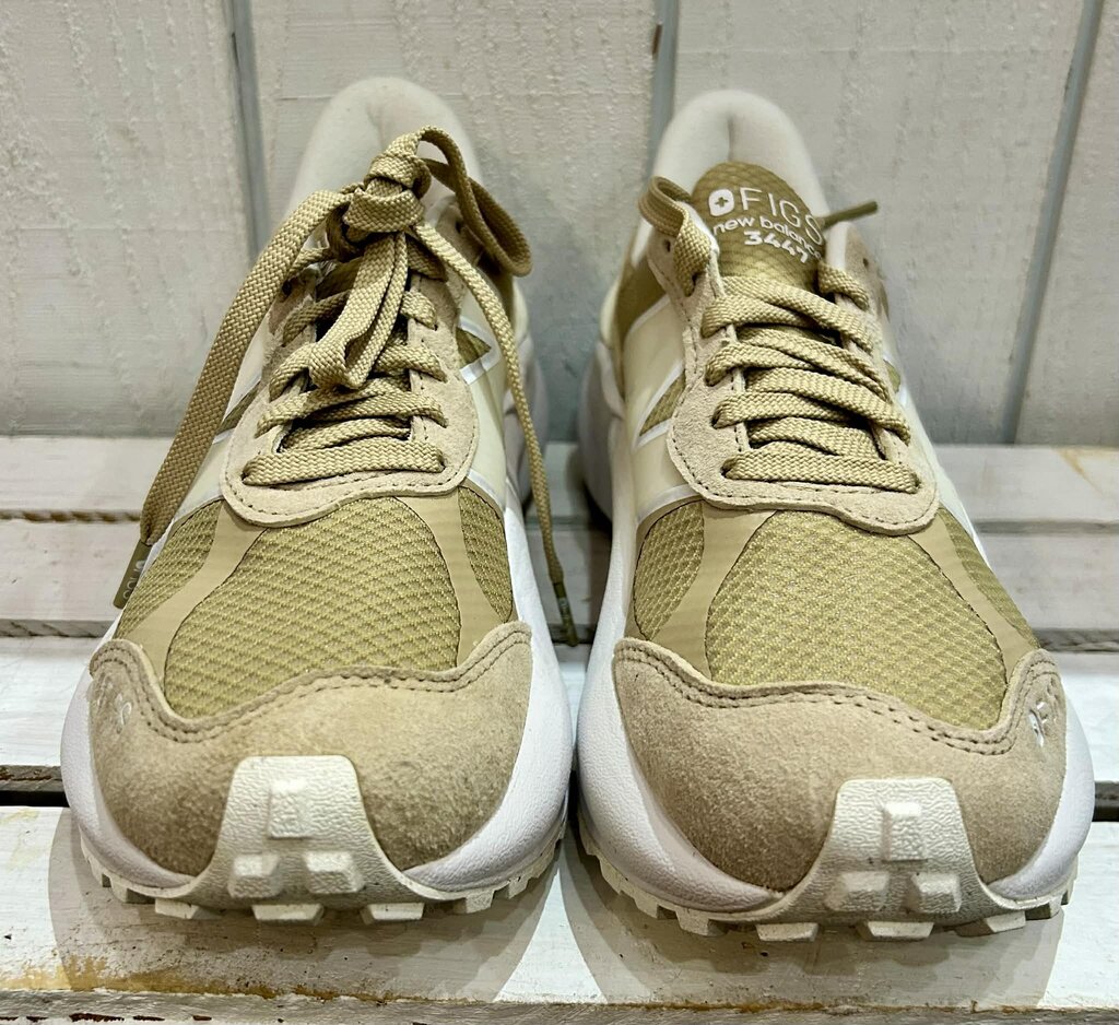 FIGS | New Balance 3447 Sneakers - Size 7