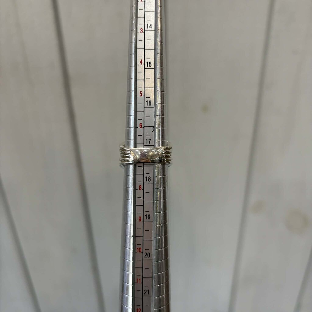 John Hardy Bamboo Sterling Silver & Black Sapphire Ring - Size 7/7.5