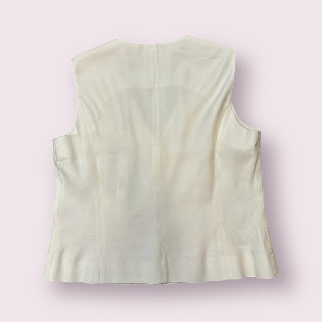 Elie Tahari NWT Vest Top in Soft White - Size 8 (retails for $175)