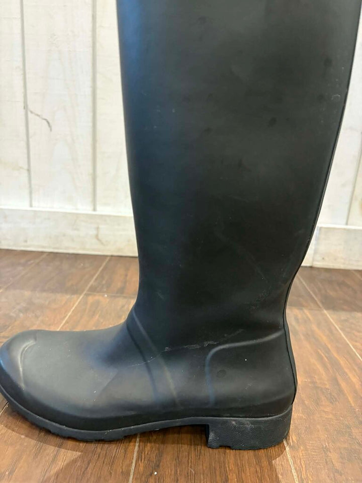 Hunter Original Tall Rain Boots - Size 10
