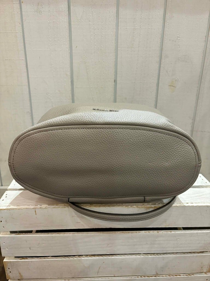 Michael Kors NWT Lupita Large Hobo Bag (Retails for $298)