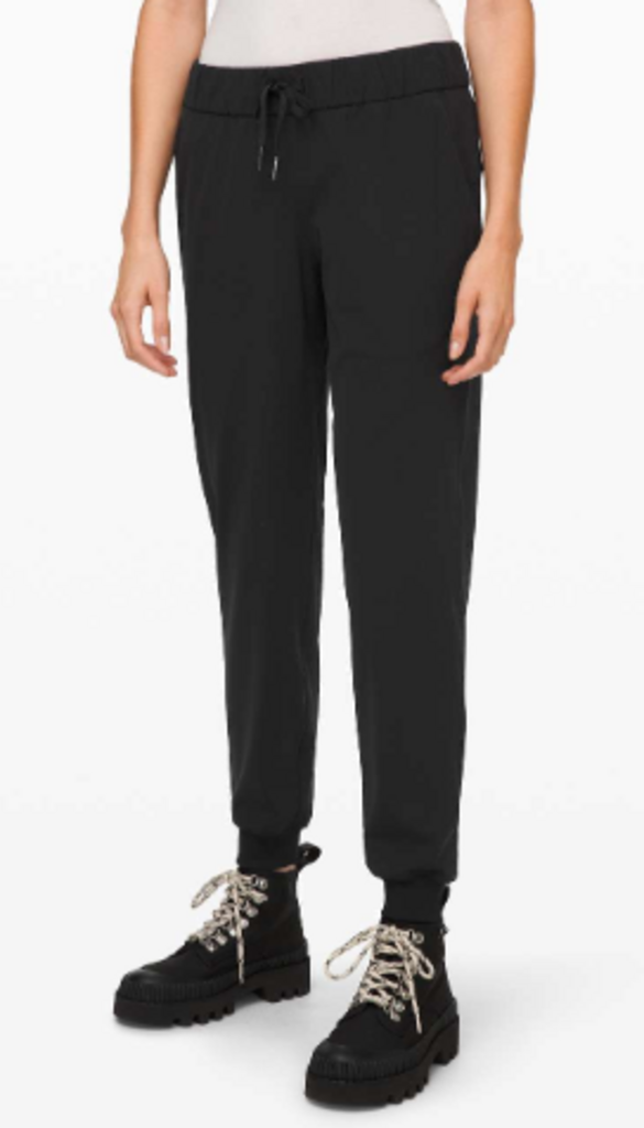 Lululemon On the Fly Jogger *Luxtreme In Black - Size 4 (Retails For $118)