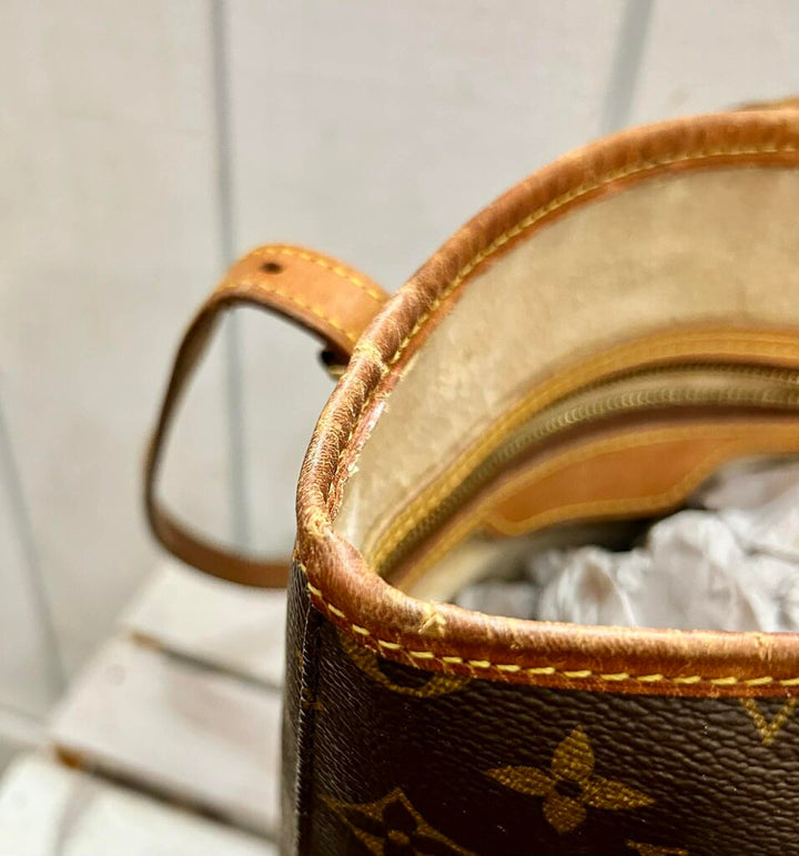 Louis Vuitton Monogram Petit Bucket