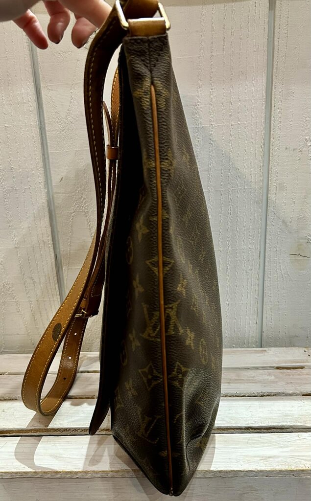 Louis Vuitton Monogram Musette Salsa Crossbody