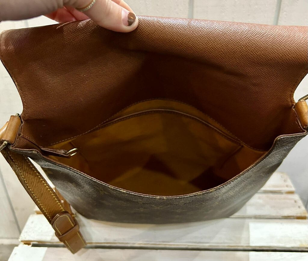 Louis Vuitton Monogram Musette Salsa Crossbody