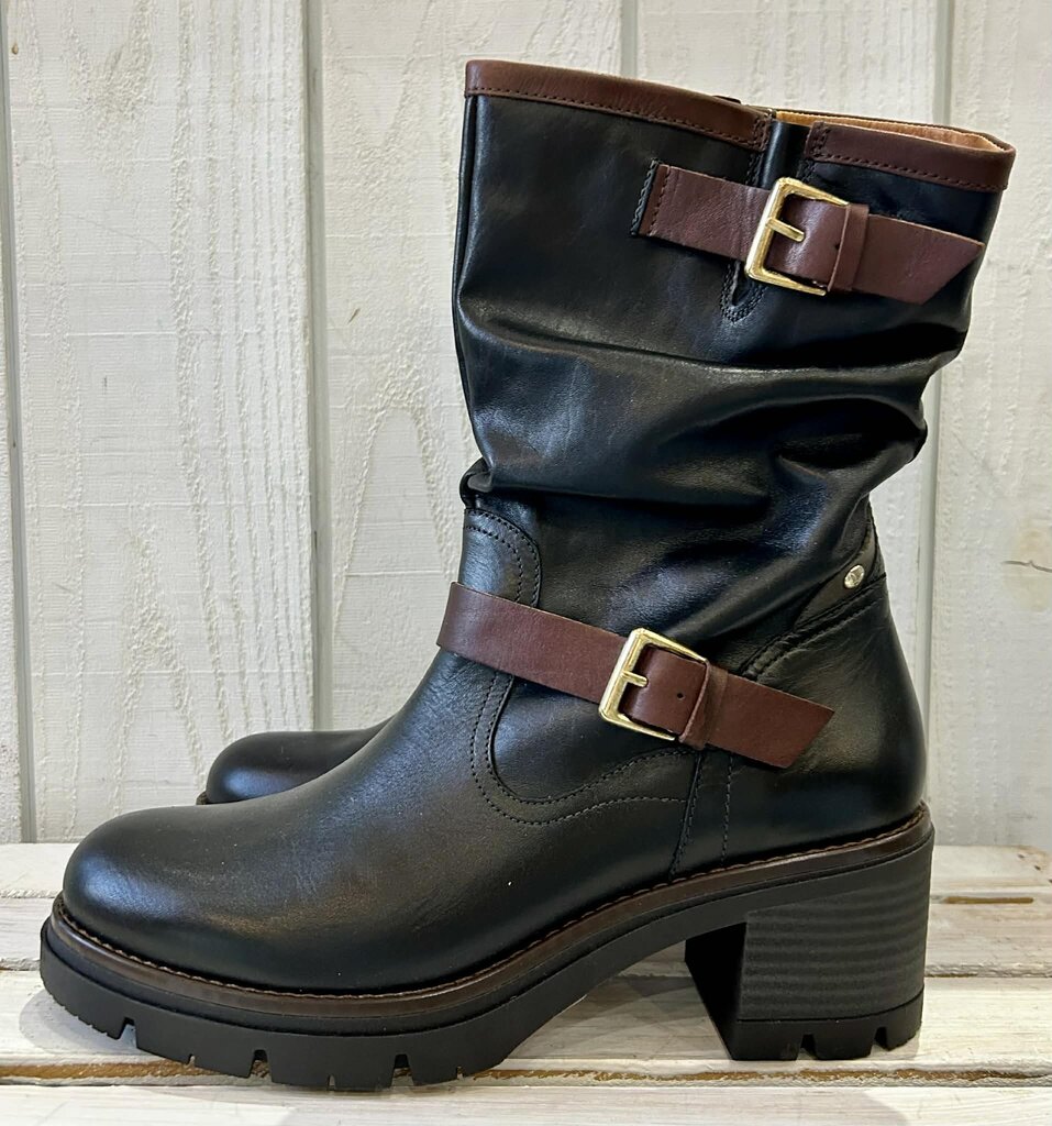 Pikolinos Soria Bikers Leather Boots (Retails for $250) - Size 39