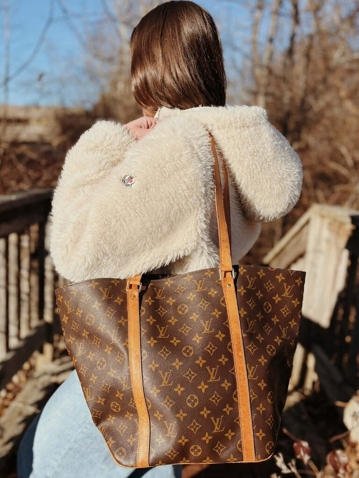 Louis Vuitton Monogram Sac Shopping 48