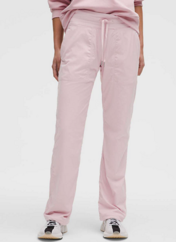 Lululemon NWT Dance Studio Mid-Rise Pant *Regular in Pink Haze - Size 4