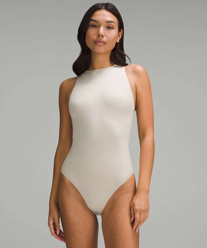 Lululemon NWT Wundermost Ultra-Soft Nulu High-Neck Sleeveless Bodysuit in Mojave Tan - Size Large