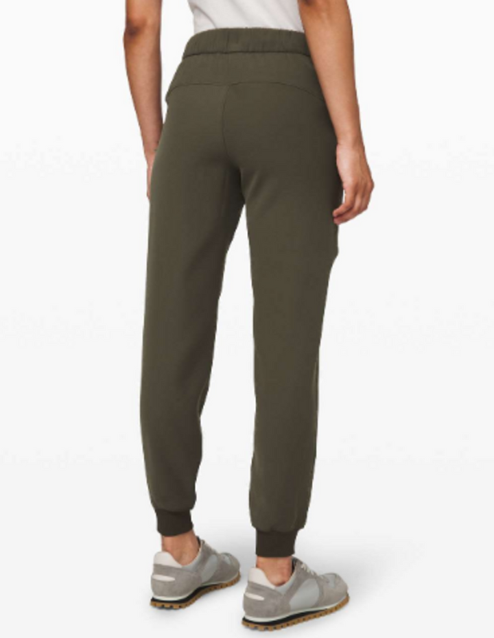 Lululemon On the Fly Jogger In Dark Olive - Size 4 (Retails For $118)