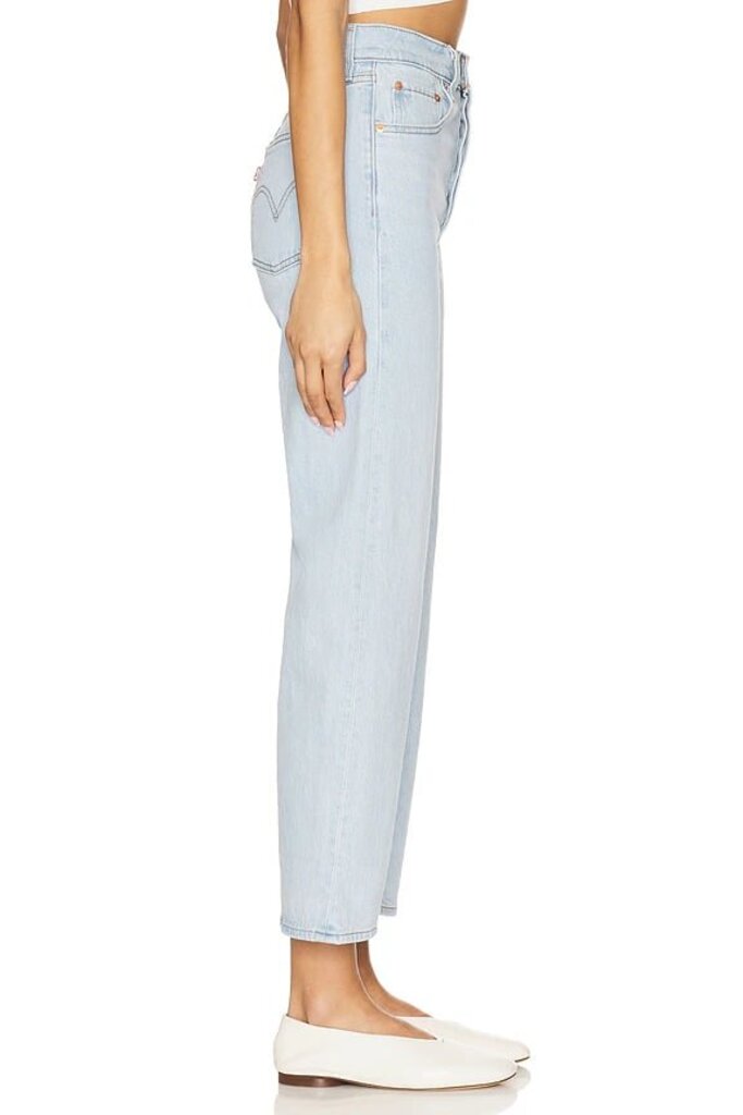 Levis Ribcage Straight Ankle Jeans in Wow Me Over - Size 25(Retails $98)