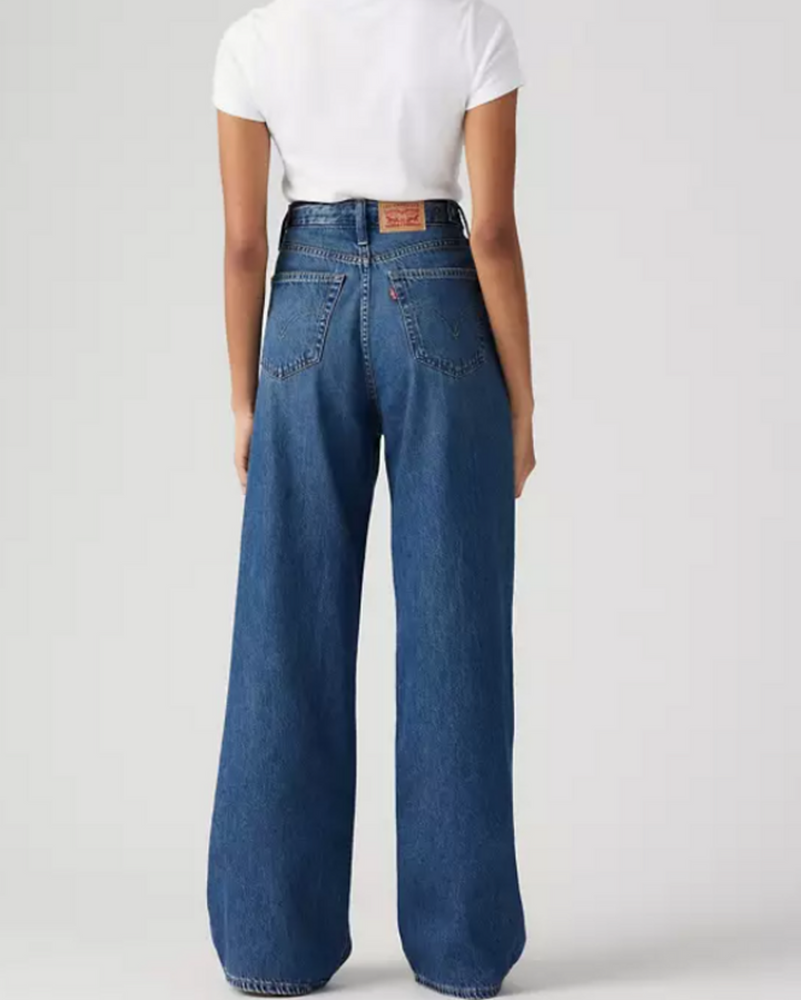 Levis Cinch Baggy Jeans in Chasing Dreams - Size 25