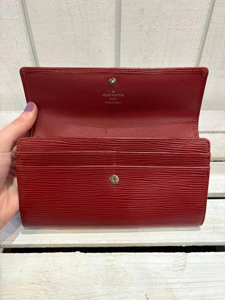 Louis Vuitton Epi Leather Sarah Wallet