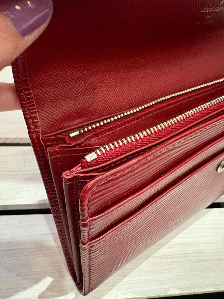 Louis Vuitton Epi Leather Sarah Wallet