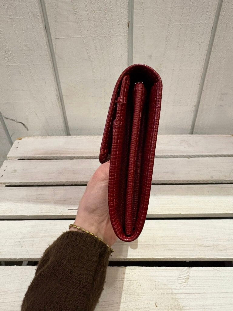 Louis Vuitton Epi Leather Sarah Wallet