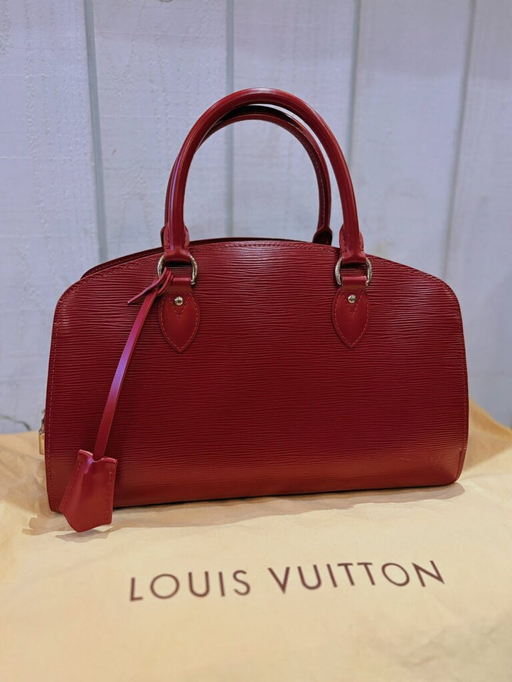 Louis Vuitton Epi Leather Pont Neuf