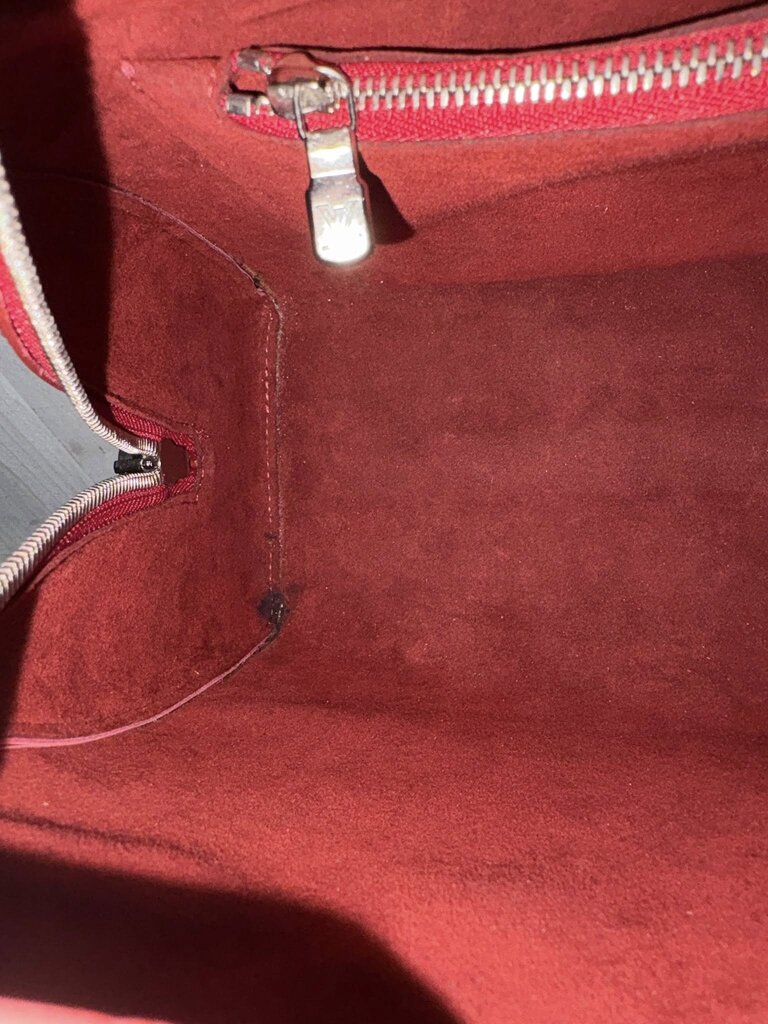 Louis Vuitton Epi Leather Pont Neuf