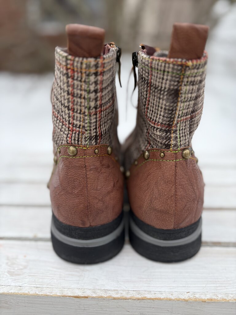 L'Artiste Rehja Tweed Boots - Size 41