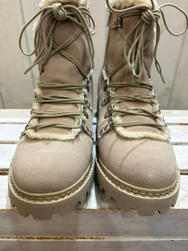 Earth Origins The Glacier Winter Boots - Size 9.5