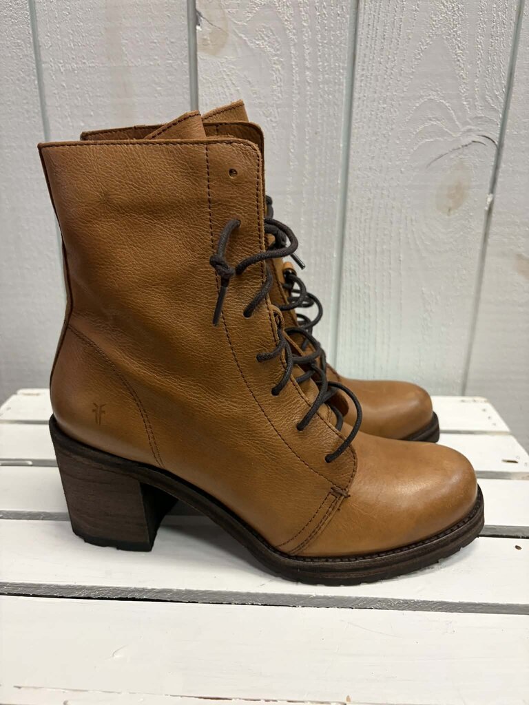 Frye Karen Leather Combat Boots - Size 9
