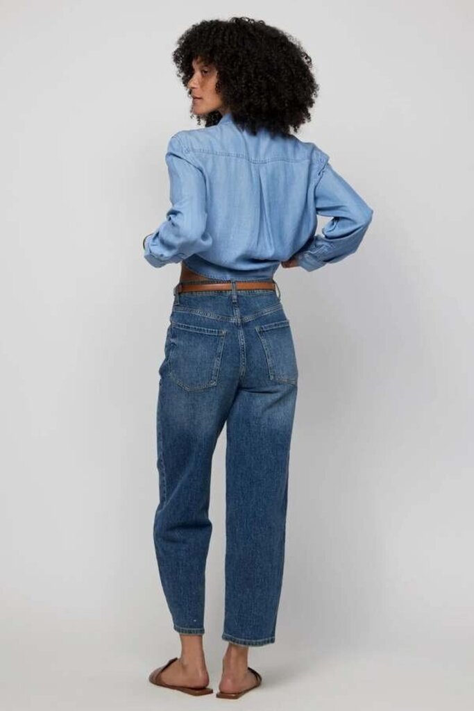 Oliver Logan Harlow High-Rise Barrel Leg Jean (Retails for $120) - Size 30