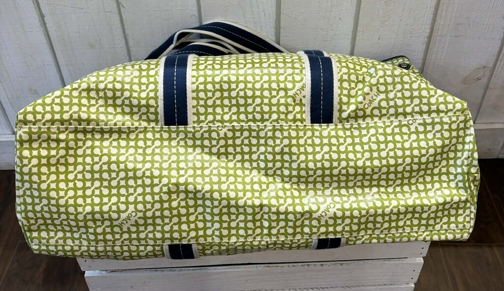 Coach Penelope Op Art Signature Weekender Carry-On Tote