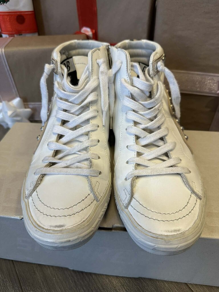 Golden Goose Slide Classic Glittered Star Mid Sneakers - Size 36 (retails for $690)