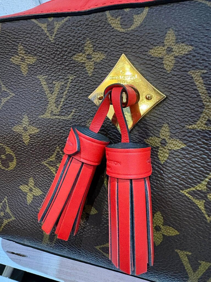 Louis Vuitton Monogram Saintonge